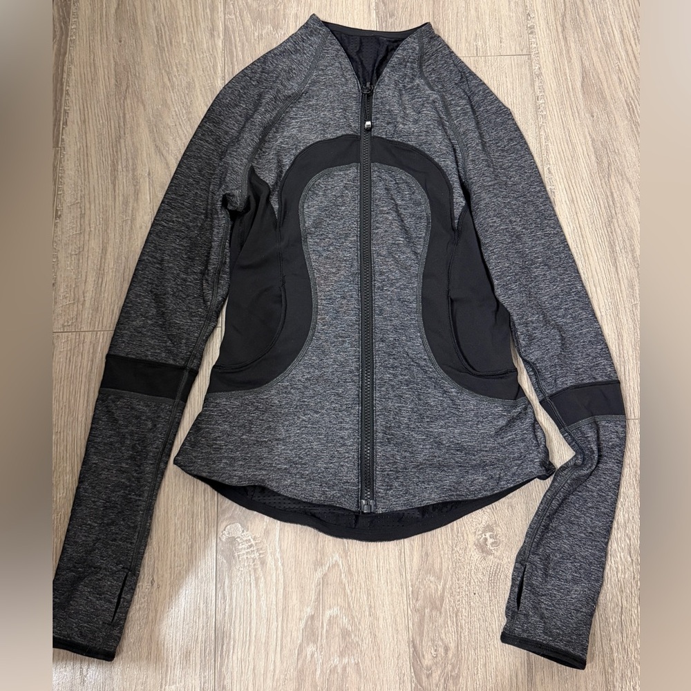 lululemon black reversible define jacket size 4